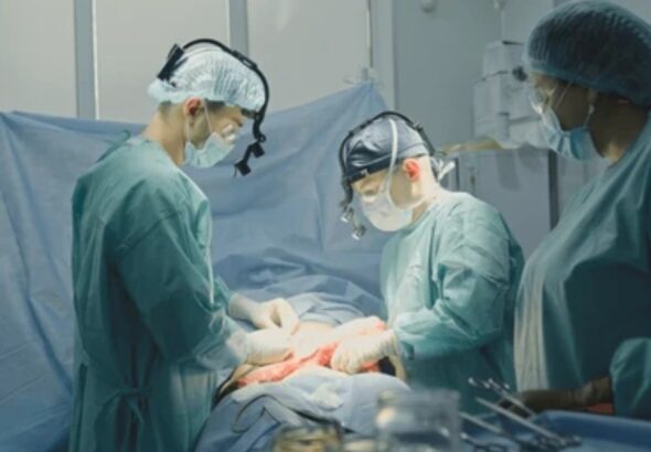 colon cancer surgeon in Lucknow